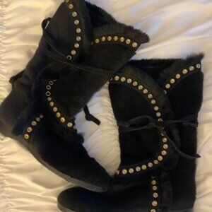 Jimmy Choo Faux Fur and Suede Lace up boots size 8 US/ 38 EU